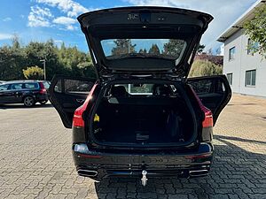 Volvo  T6 Twin Engine AWD Geartr. R-DESIGN - AHK -