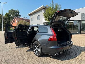 Volvo  D3 Geartr. R-DESIGN -  Cam - DAB+ - Voll-LED